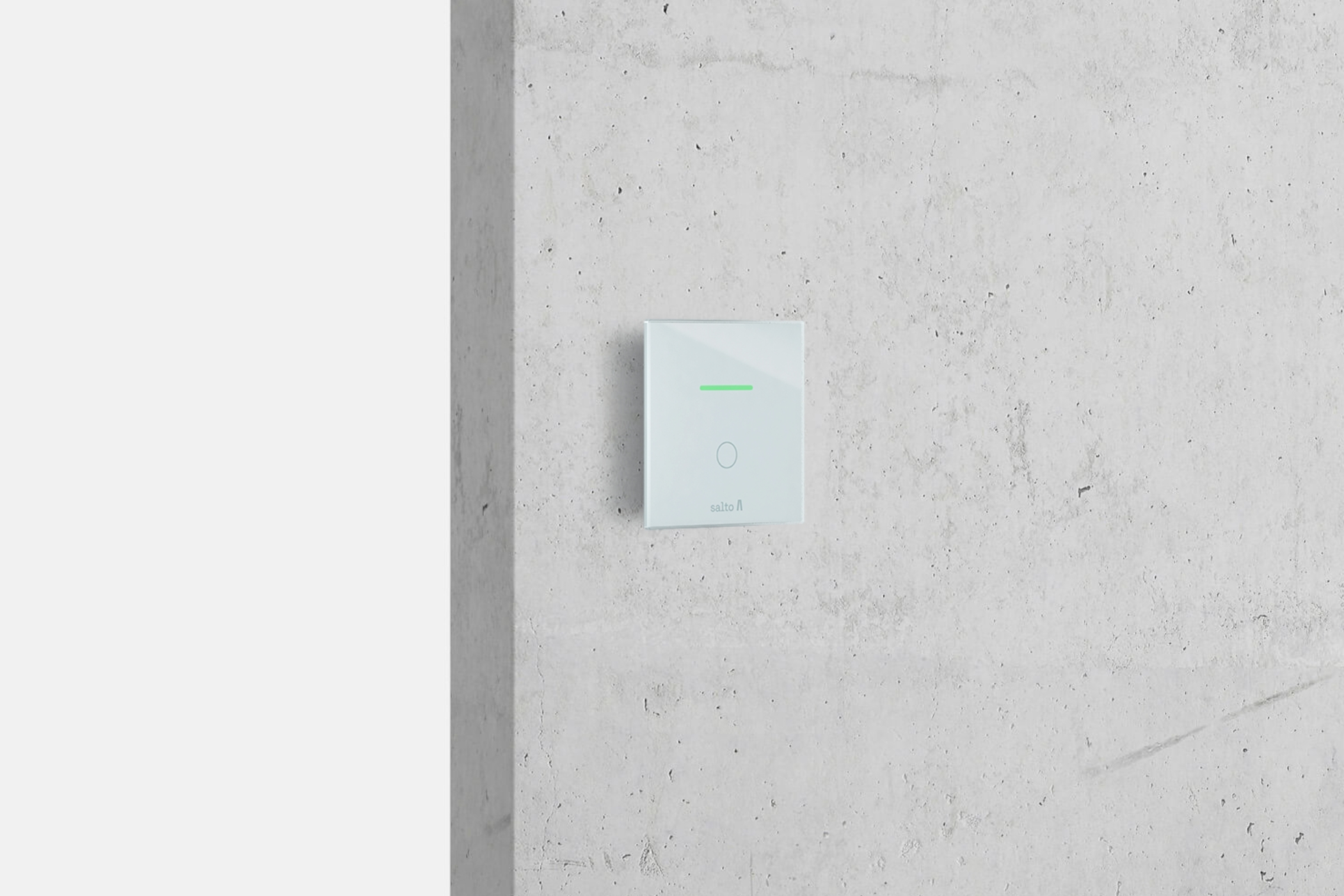 Salto lettore a muro XS in vetro